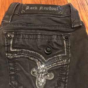 SOLD🚫BRAND NEW ROCK REVIVAL 🌞